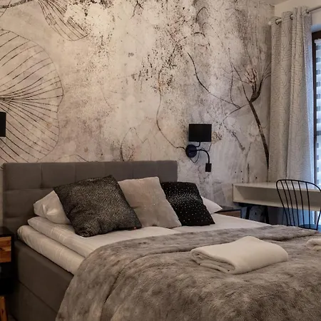 Apartman Modern With Balcony And Garage - Mokotow Varsó