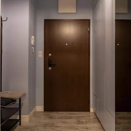 Modern With Balcony And Garage - Mokotow * Varşova