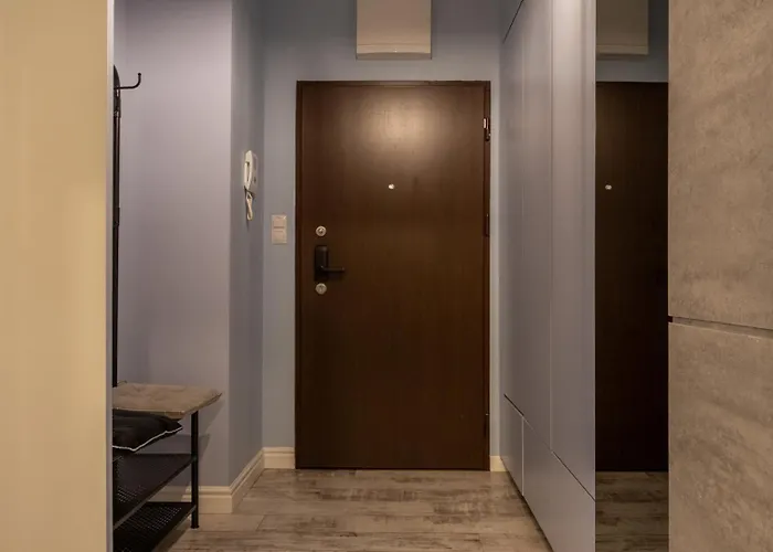 Modern With Balcony And Garage - Mokotow * Varşova